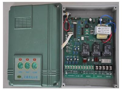 【供應優(yōu)質(zhì)軟啟動多功能、伸縮門、平移門、自動門、電動門控制箱】價格,廠家,圖片,電動車控制器,無錫靈達機電科技-